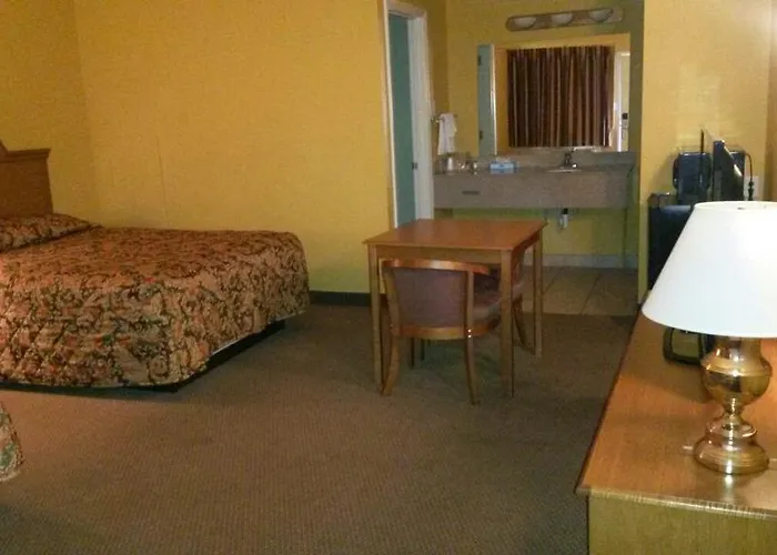 Americas Best Value Inn-Nacogdoches