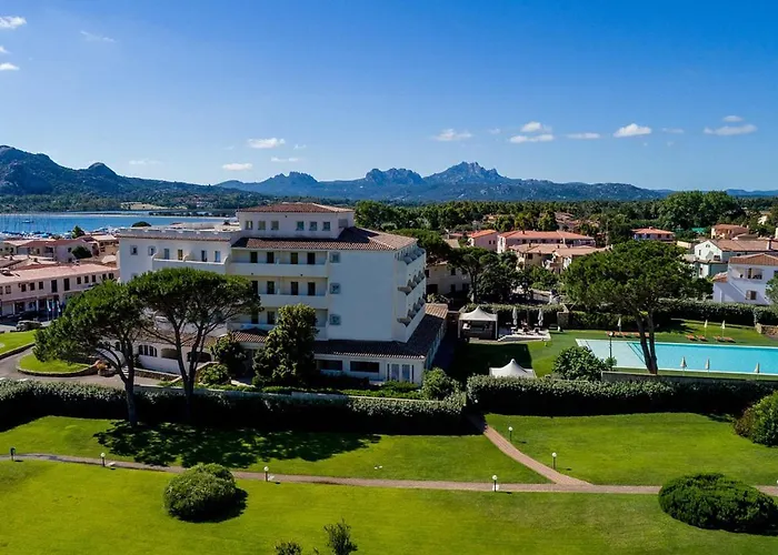 Hotels in Cannigione