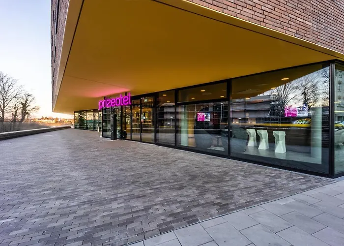 Prize By Radisson, Bonn City