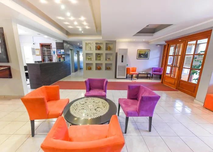 Paradise Hotel