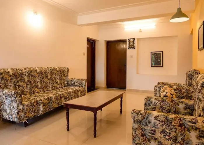 Aakash Rooms And Cottages,