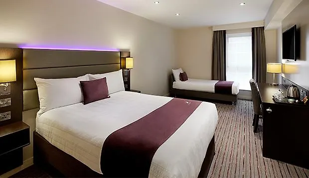 Premier Inn Salisbury South Milford