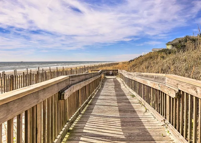 Coastal Condo W/ Indoor & Outdoor Pool Access