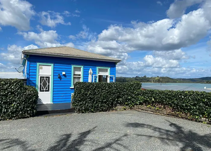 Mangonui Waterfront Apartments