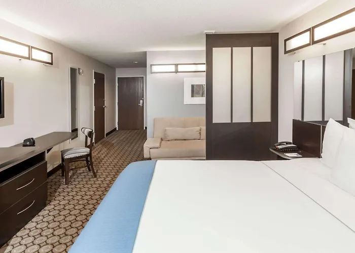 Microtel Inn And Suites Elkhart