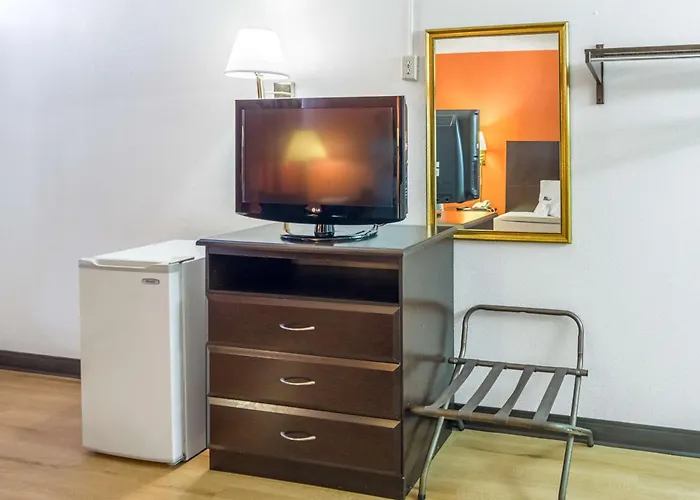 Motel 6-Groton, Ct - Casinos Nearby