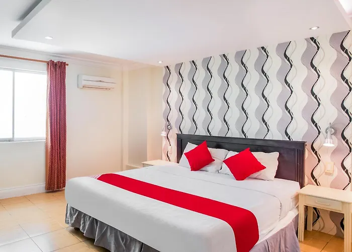 Hotel Euroasia By Bluebookers