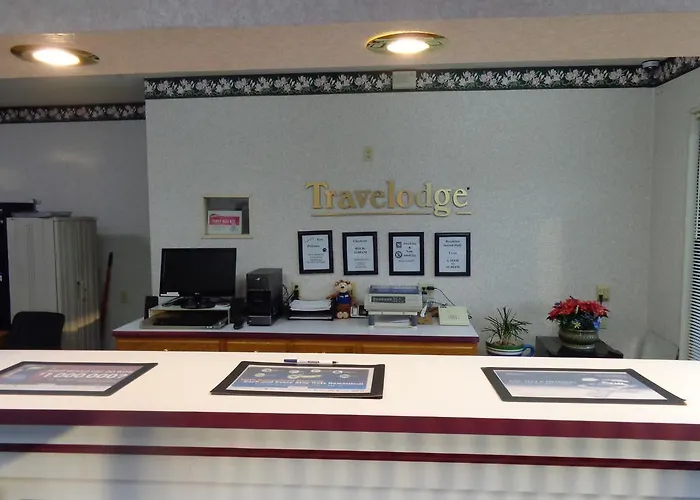 Travelodge By Wyndham Ridgeway Martinsville Area