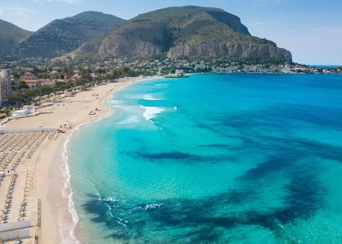Casa Viola Elegante E Sul Mare Di Mondello