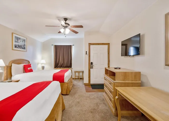 Oyo Hotel Kenedy Downtown - Us 181