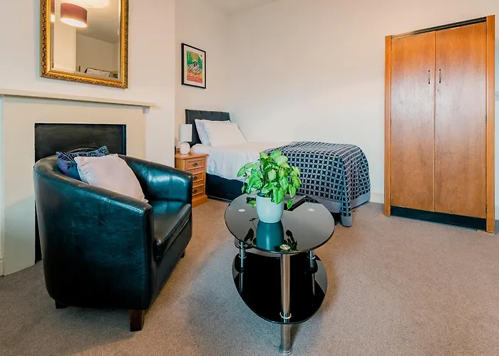 Scarborough Hotels