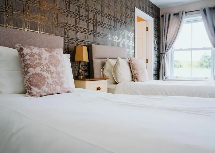 Westport City Center Hotels