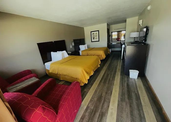 Royal Inn & Suites