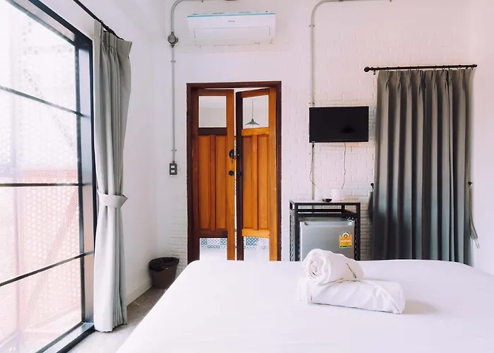V1 Room Hotel