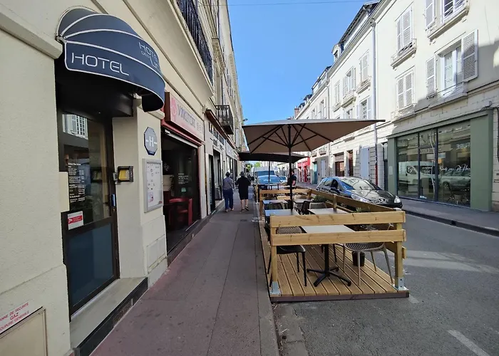 Hotel Des Lices - Angers