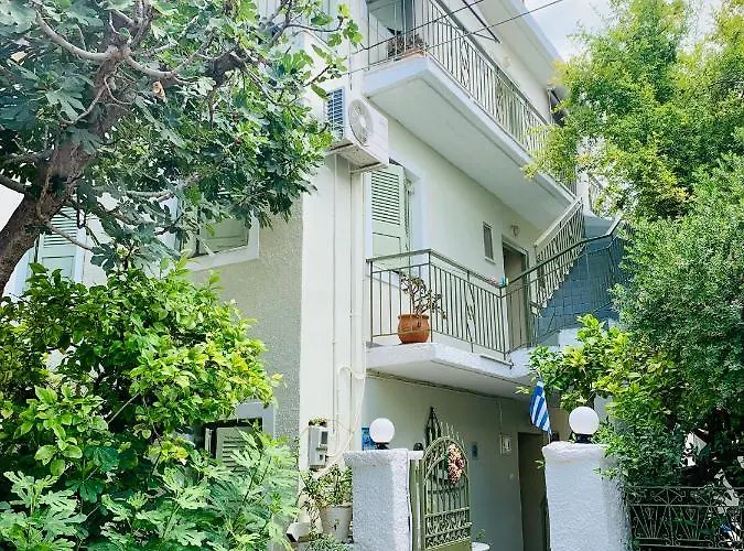Hotels in Aegina