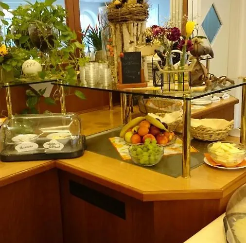 Hotel und Restaurant Rabennest am Schweriner See