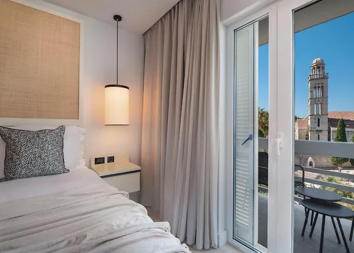 Beach Bay Hvar Hotel