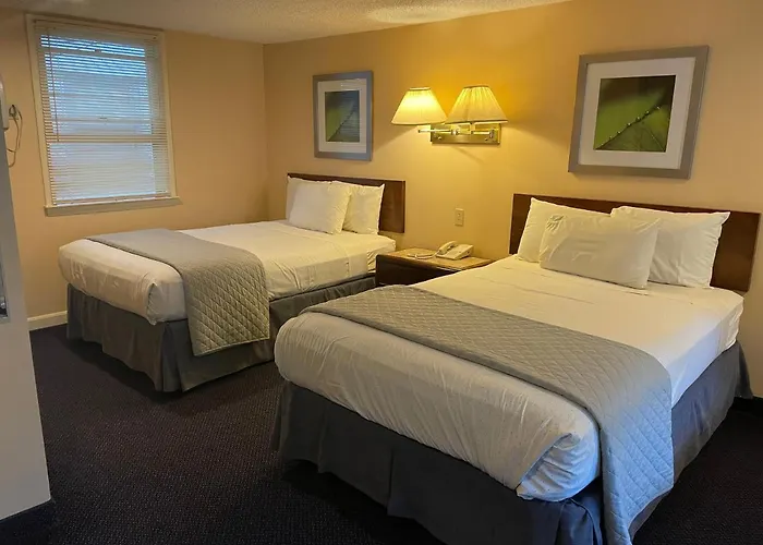Brentwood Motor Inn