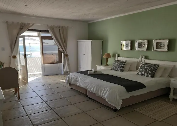 Paternoster Lodge