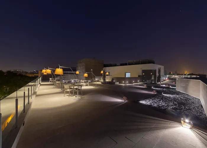 Hotel Macia Sevilla Kubb