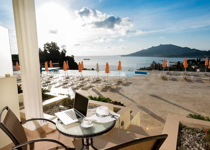 Avalon Palace Hotel By Ghh (Adults Only)