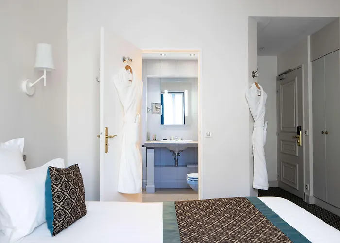 Hotel sulla spiaggia a Parigi