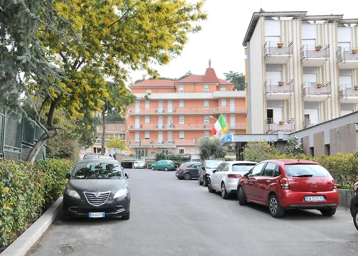 Hotel Casa Tra Noi