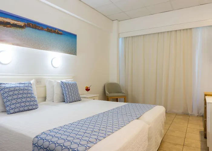 Hoteles Baratos en Ayia Napa 