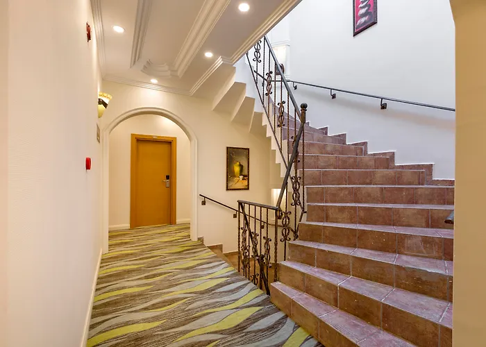 Forest Park Hotel
