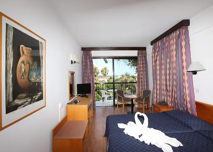Veronica Hotel