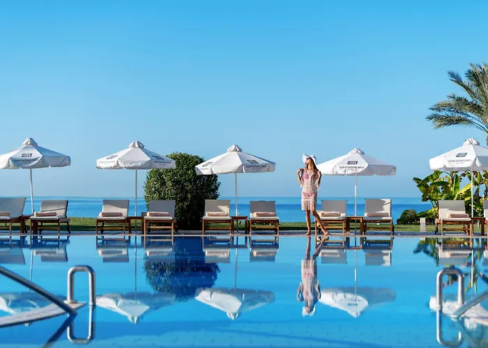 Constantinou Bros Athena Beach Hotel