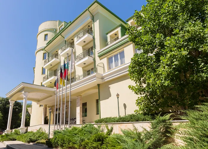 Romance Hotel And Family Suites