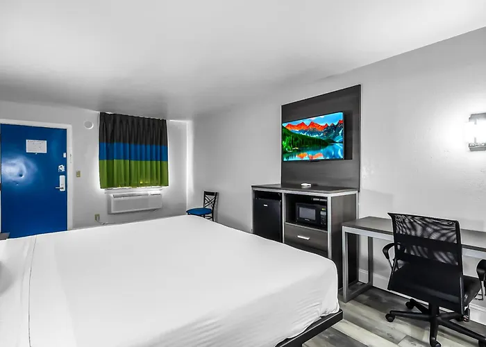 Surestay Hotel By Best Western Oklahoma City West