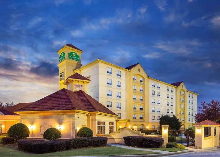 La Quinta By Wyndham Atlanta Ballpark/Galleria