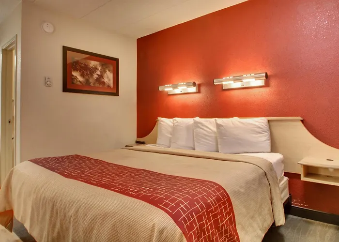 Red Roof Inn St Louis - Westport - Maryland Heights