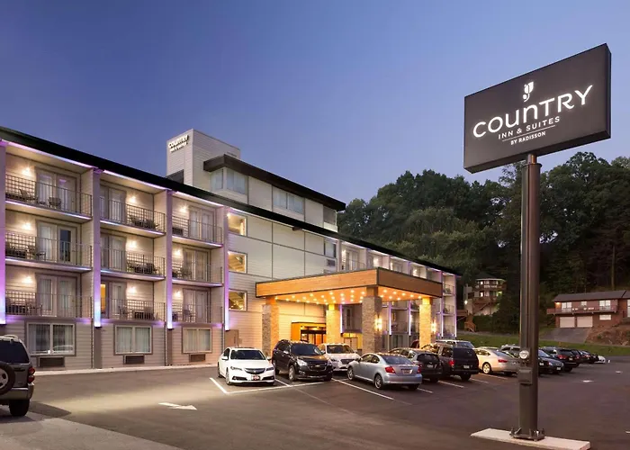 Country Inn & Suites Downtown Convention Center By Radisson, Gatlinburg, Tn