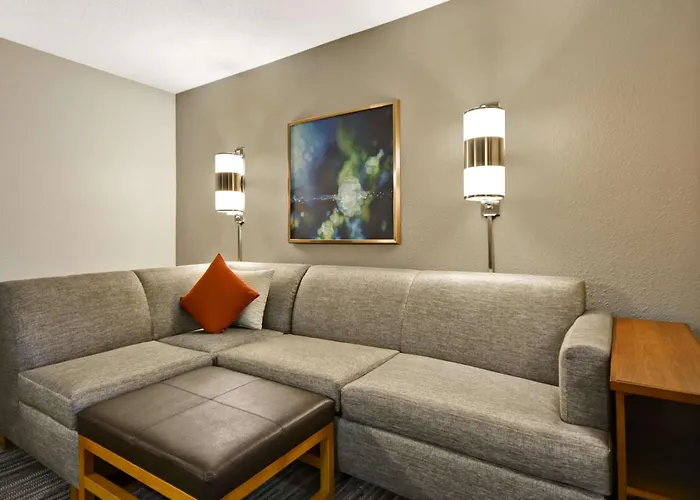 Hyatt Place Columbus Worthington