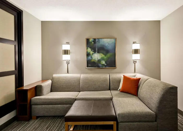 Hyatt Place Columbus Worthington