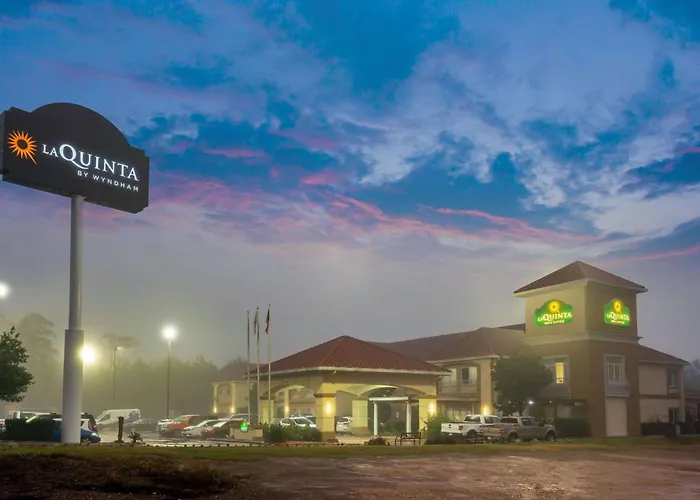 La Quinta By Wyndham Conroe