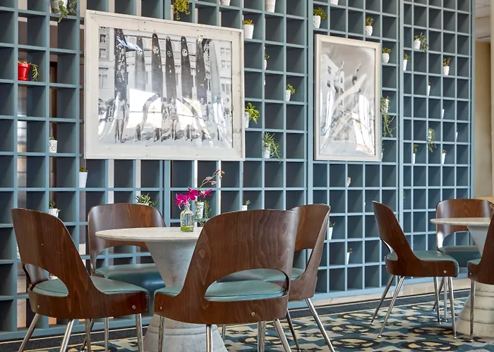 Hotels in Santa Monica