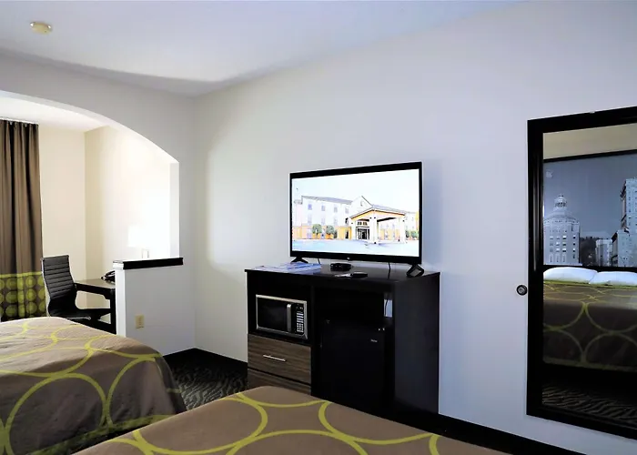 Super 8 By Wyndham High Point/Greensboro