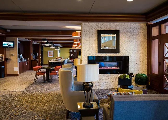 Wyndham Moline On John Deere Commons