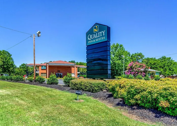 Quality Inn & Suites Creedmoor - Butner
