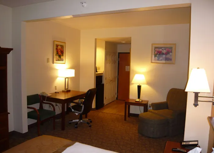 Wingate By Wyndham - Streetsboro