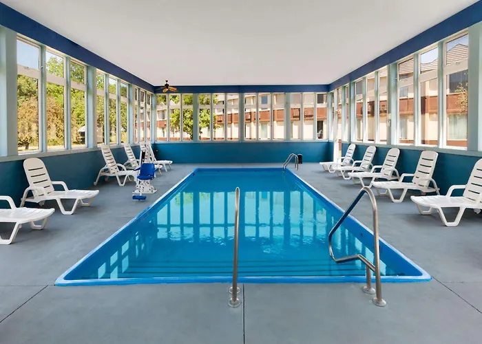 Days Inn By Wyndham Albion