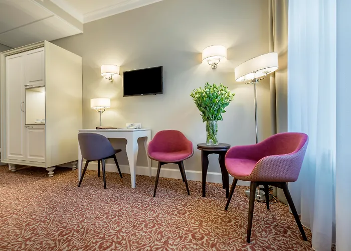 Ratonda Centrum Hotels