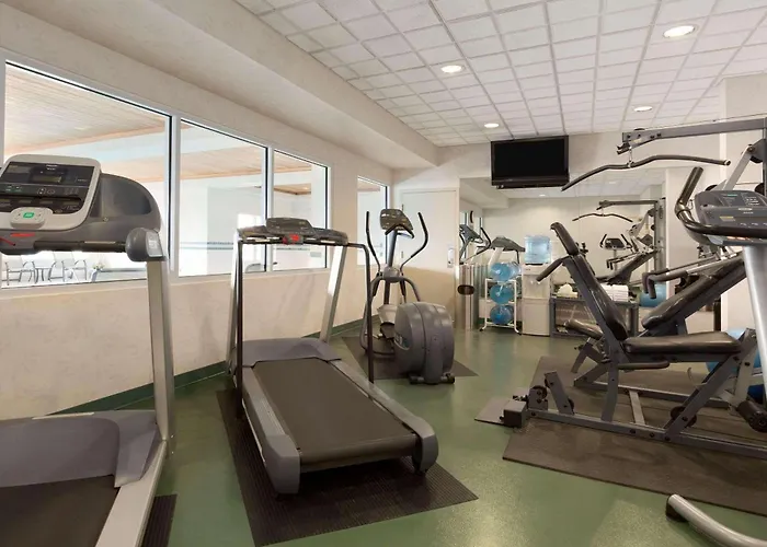 Country Inn & Suites By Radisson, Calgary-Northeast