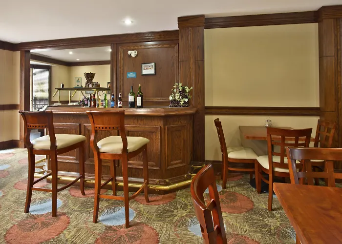 Executive Residency By Best Western Toronto-Mississauga