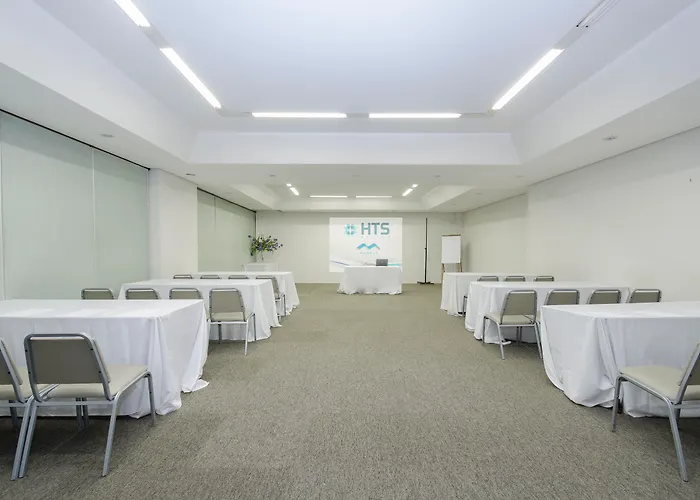 Hotel Adrianopolis All Suites